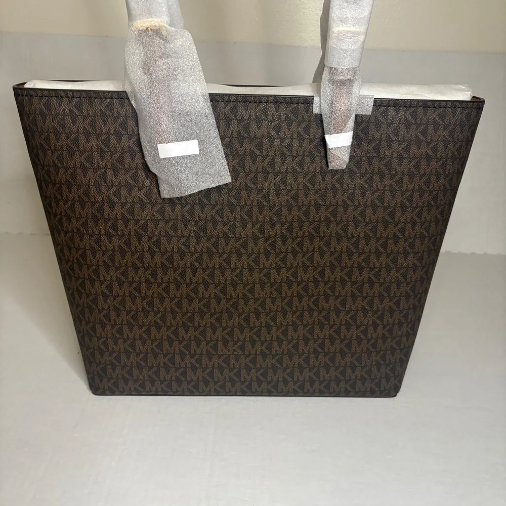 Michael Kors Jet Set Travel Tote Bag Purse Brown Carryall Shoulder Bag‎